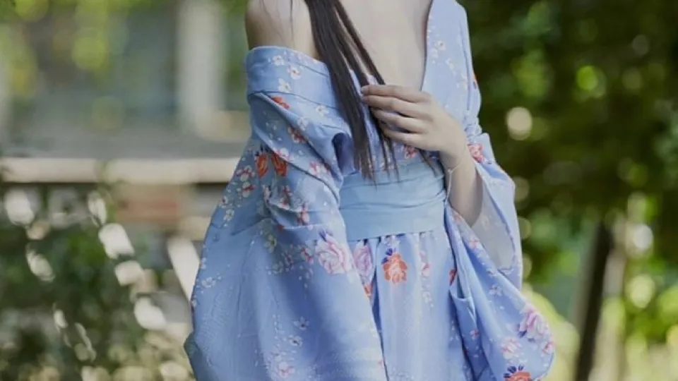 天美无痕mv、热门吃瓜每日校园、每日赛事：镜头组织视频观察｜每日精选爆料大赛封面